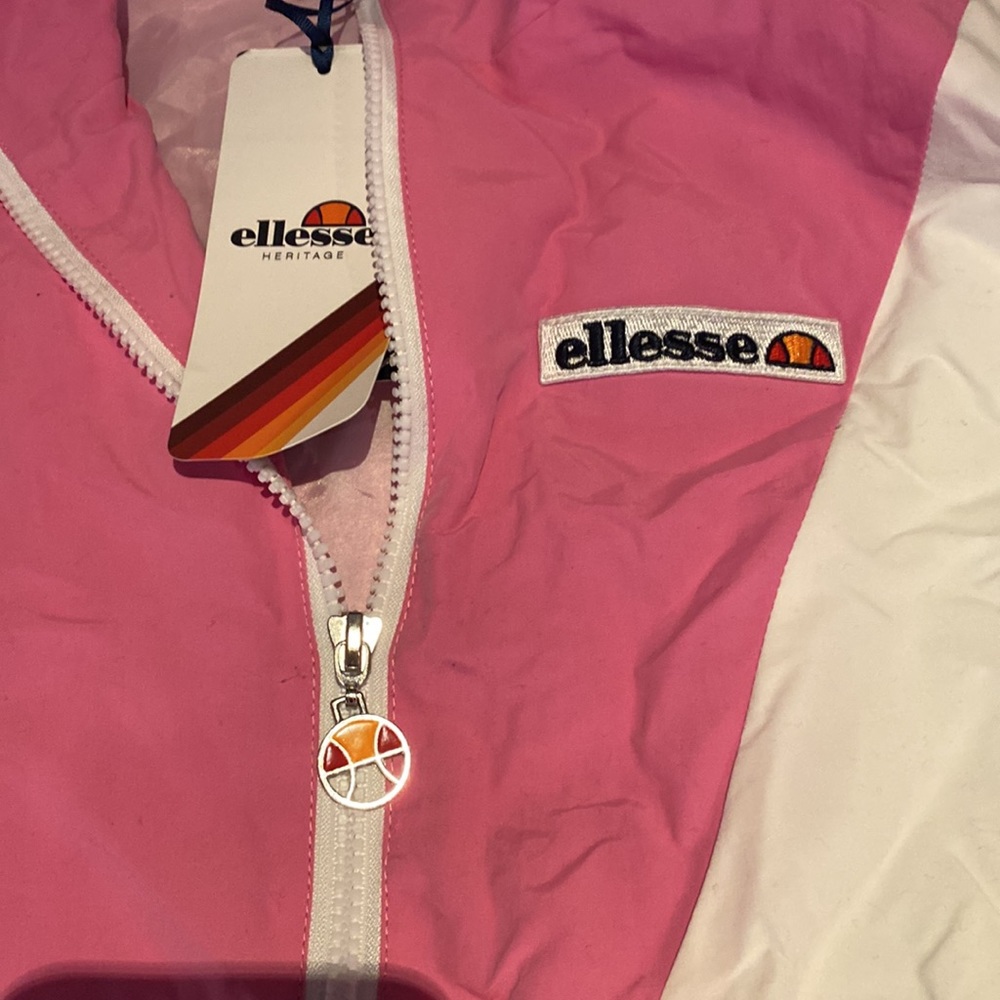 Ellesse she’ll top - Picture 6 of 7